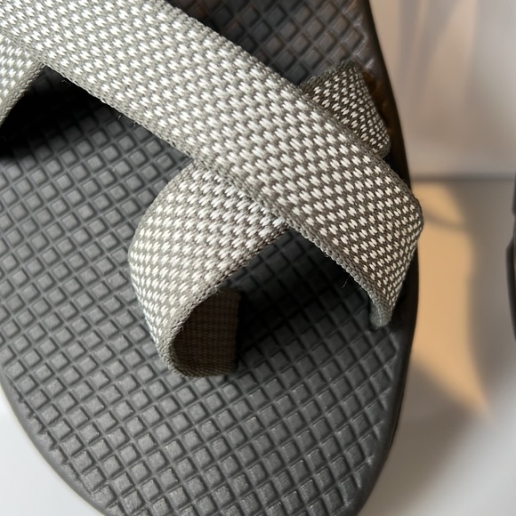 Almost New Gray Strap Chaco Z/2 Womens Sandals - Size 8 MADE IN USA - Picture 10 of 15